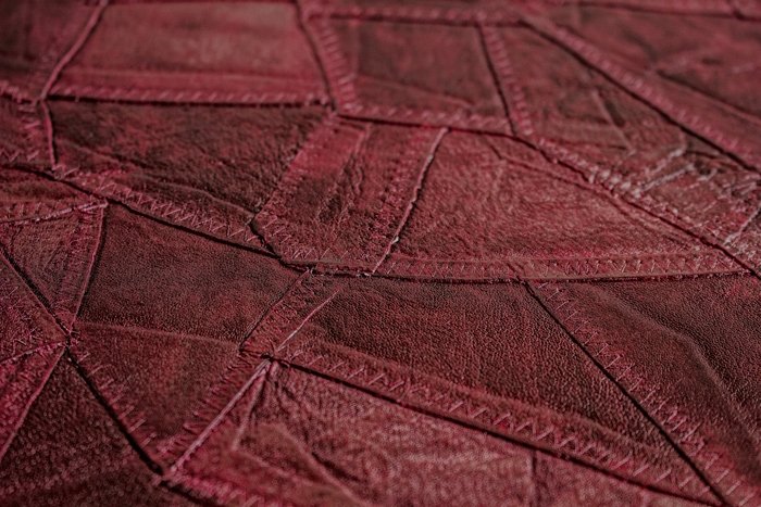 Arte Stitches ralph lauren type bloodred jeans relief vinyl op vlies  behang 5102-5